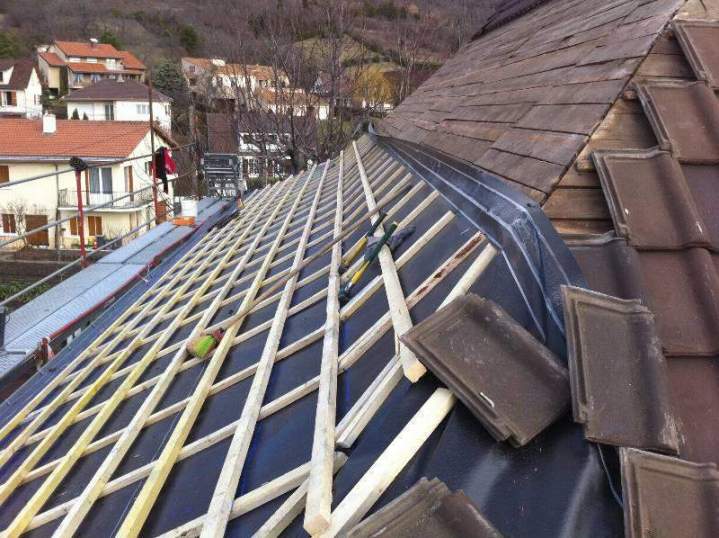 Litelage et sous toiture