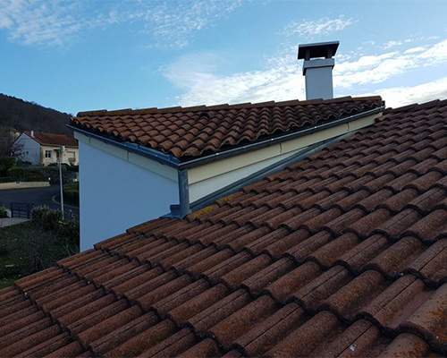 Habillage en tôle laqué